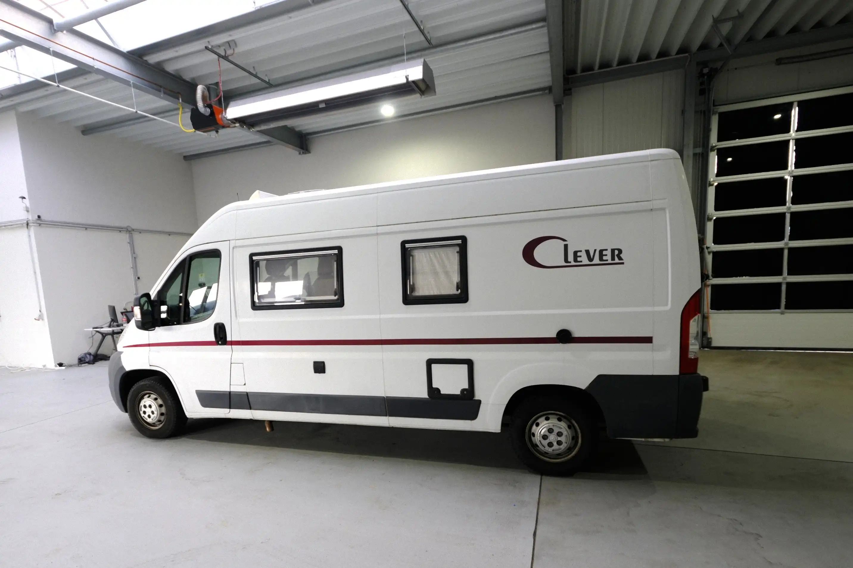 CLEVER Van 600